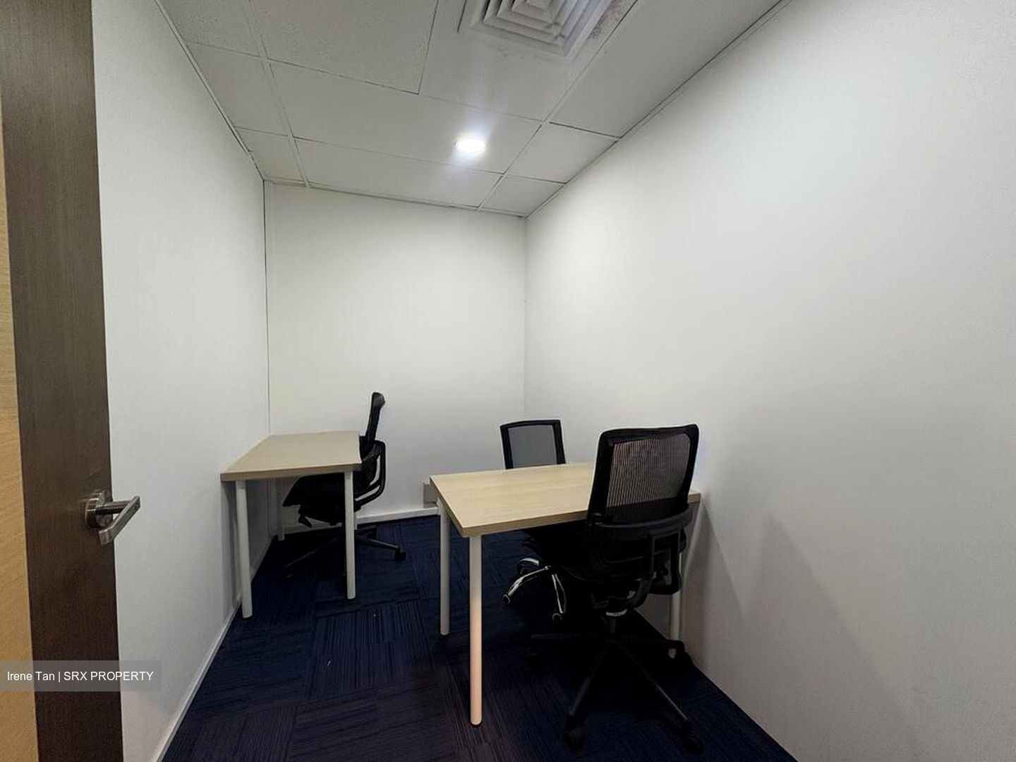 International Plaza (D2), Office #516252021
